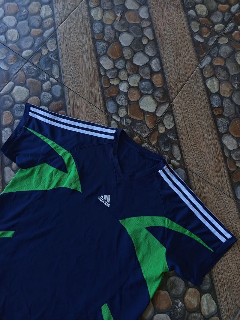 Original Adidas Taekwondo T-shirt with green and navy accent photo 1