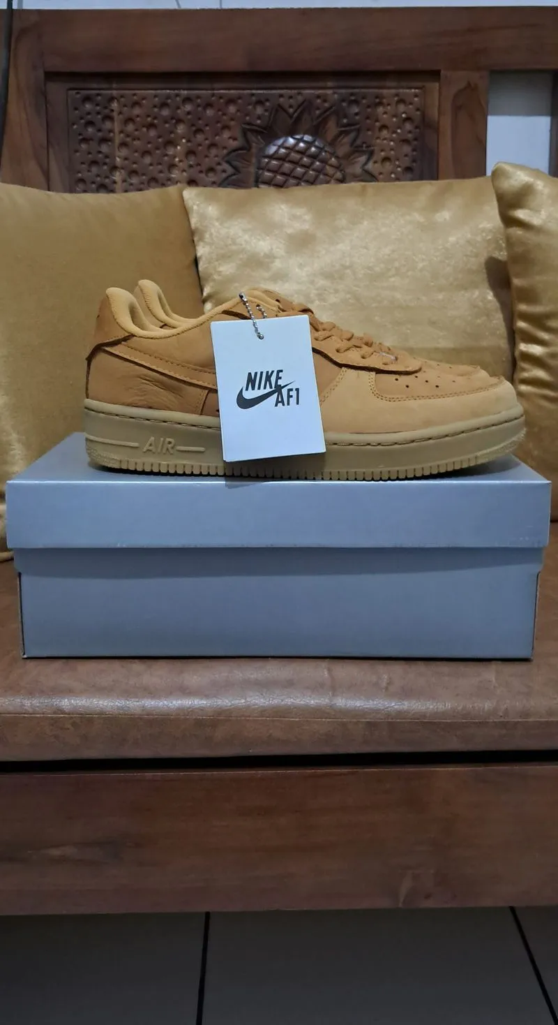 Casual Shoeas dari Nike Elegant  photo 1