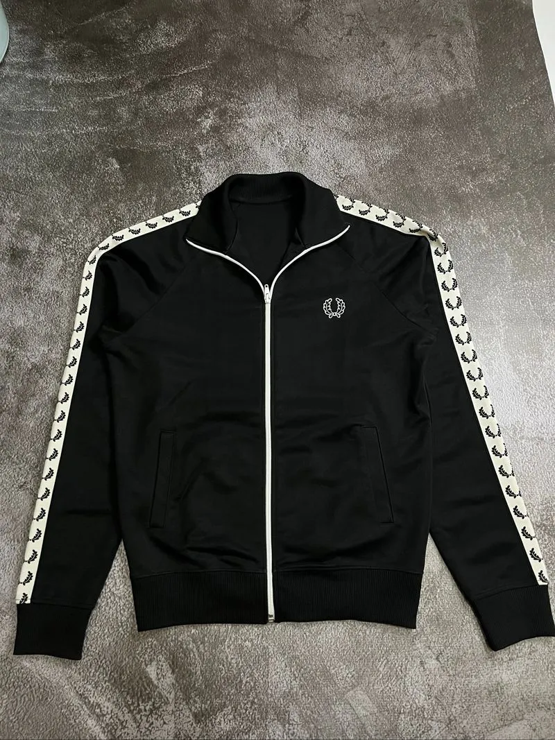 Tracktop Fred Perry hitam sz S photo 1