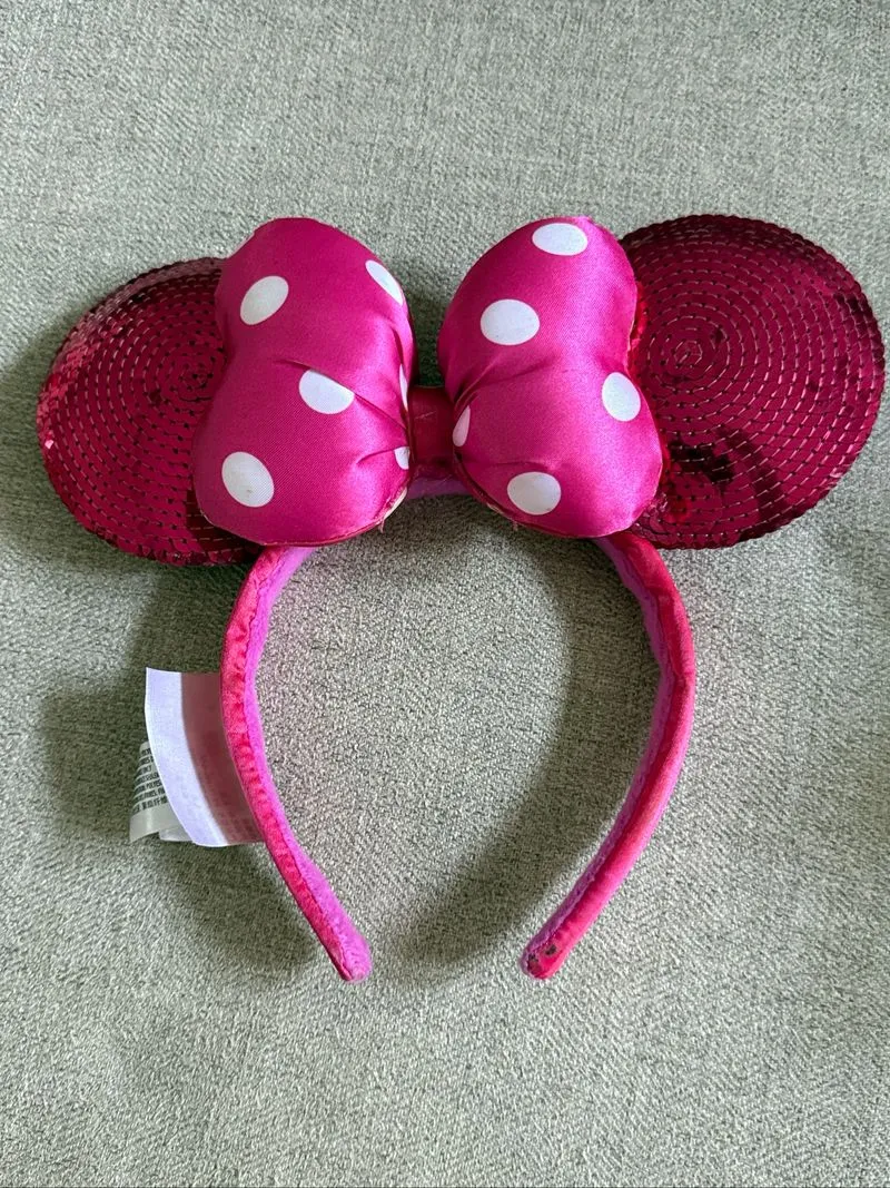 Bando Minnie Mouse Original Disneyland photo 1