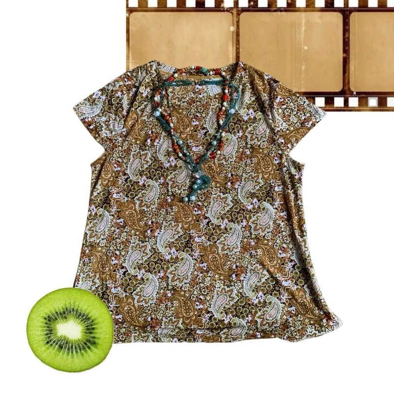 Yellow top short sleeves photo 1