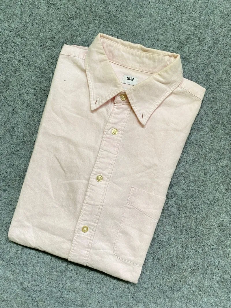 Kemeja Lengan Pendek UNIQLO photo 1