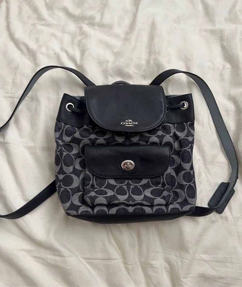 coach mini backpack photo 1