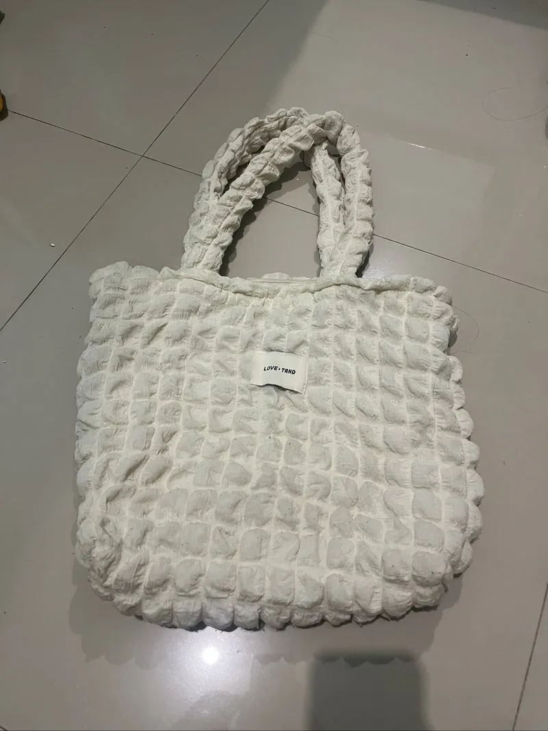 Totebag puffy putih photo 1