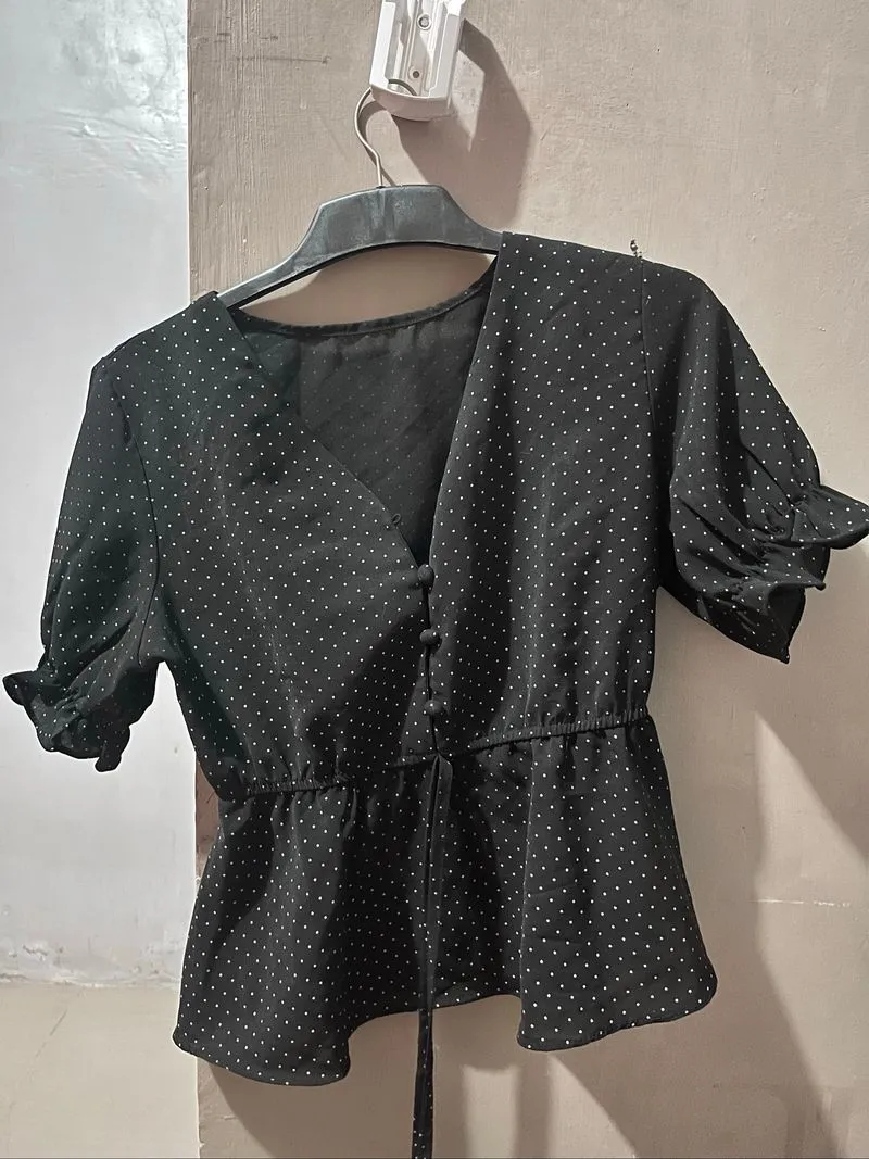 Black Tops photo 1