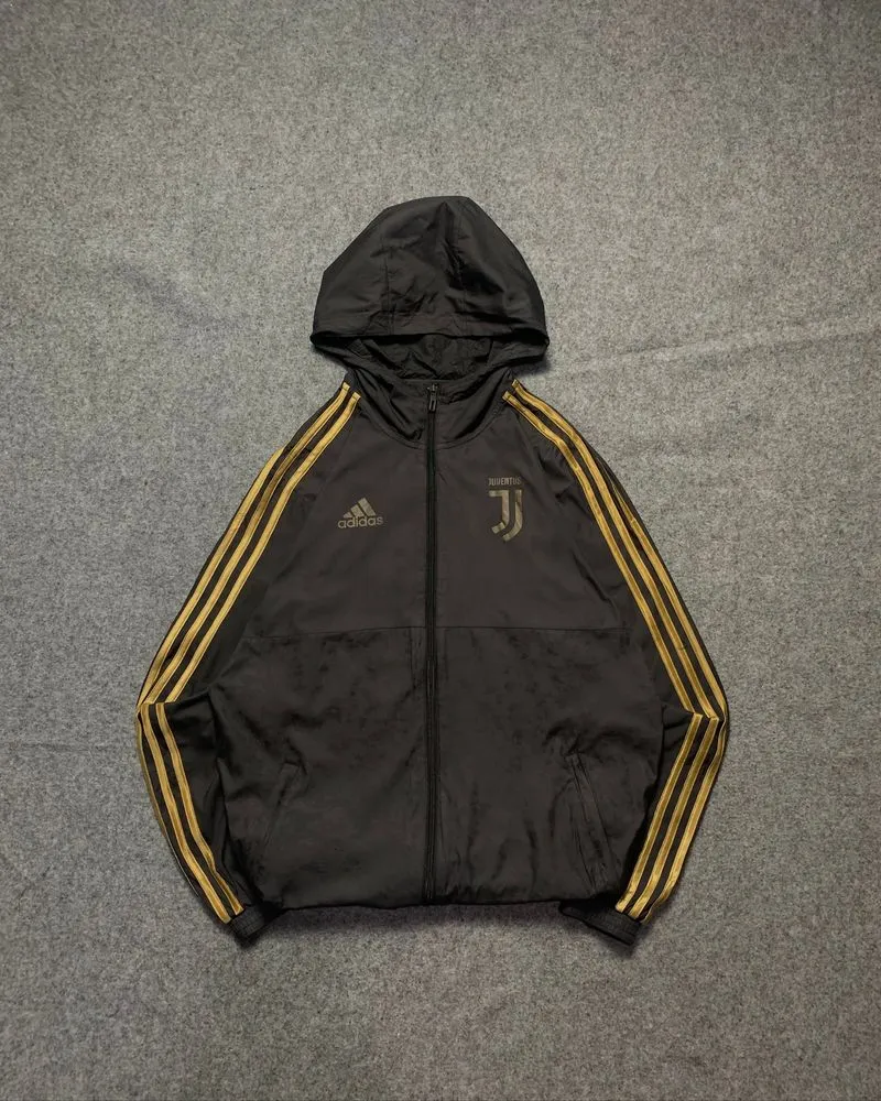 Adidas Juventus 2018 Windbreaker Jacket photo 1