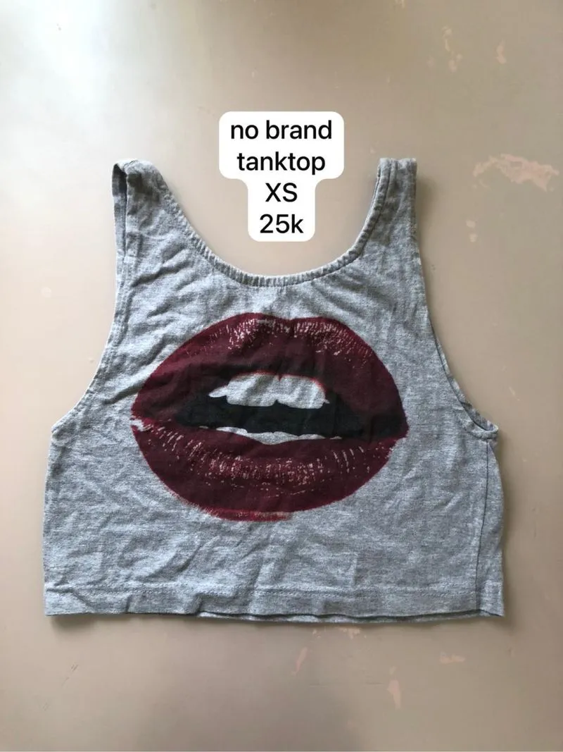 tanktop photo 1