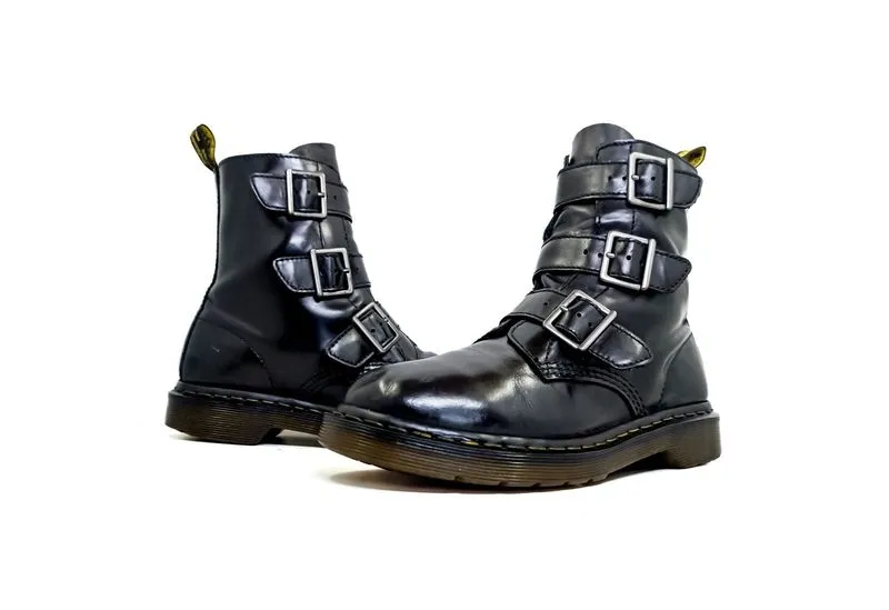 Dr. Martens Blake photo 1