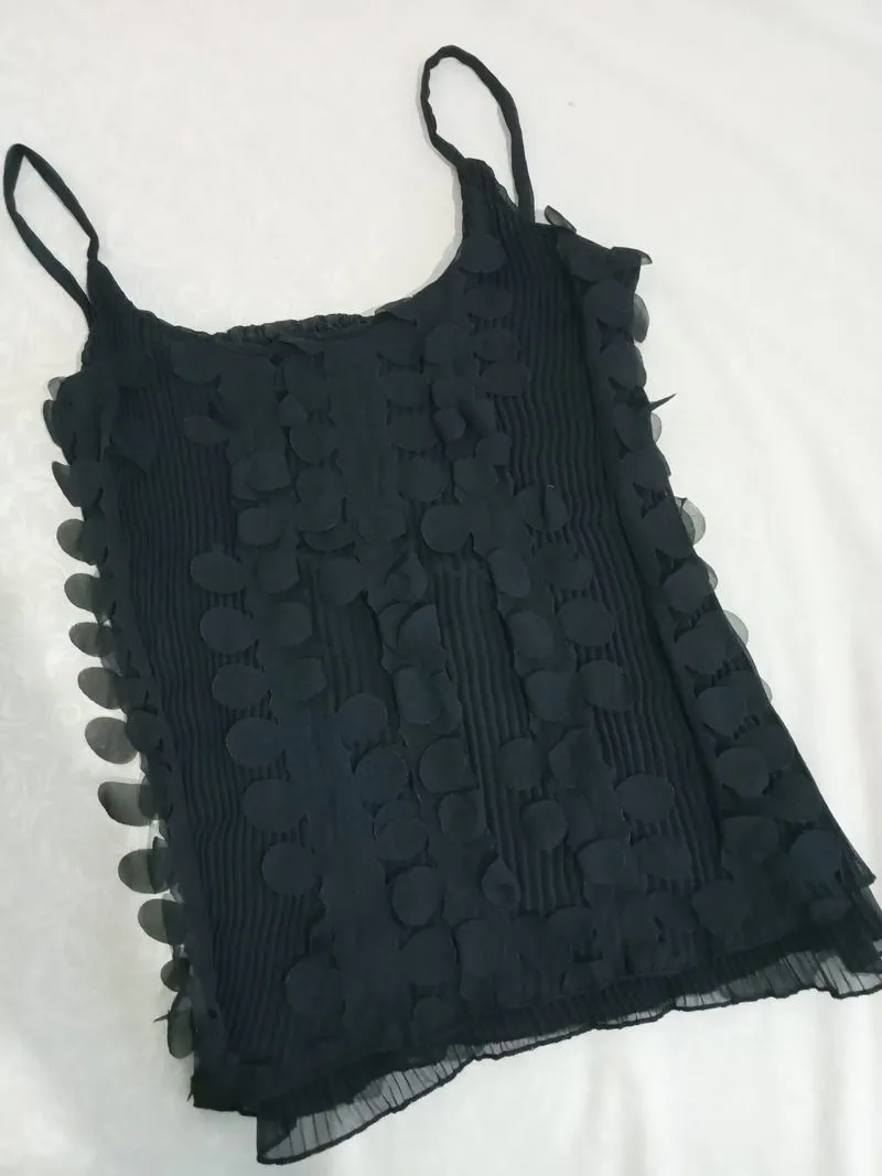 [ NETT ] Pleated Cami Tops With Detailed photo 1