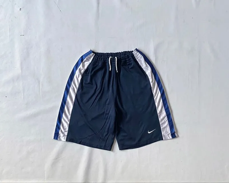 Celana Pendek Nike photo 1