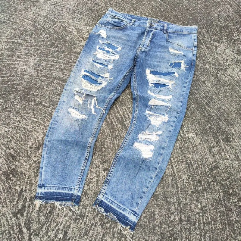 Zara Man Blue Jeans Ripped non selvedge photo 1