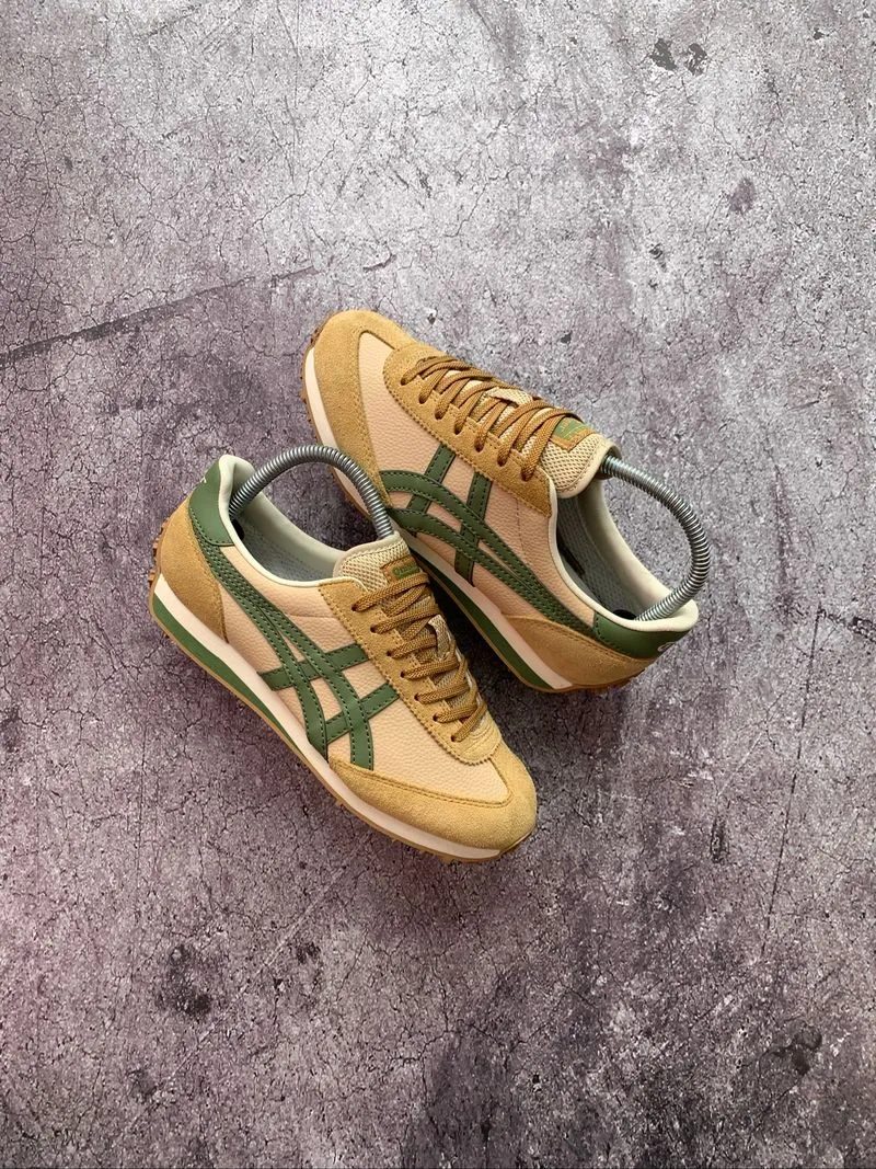 Onitsuka Tiger EDR 78 Beige Moss Green photo 1