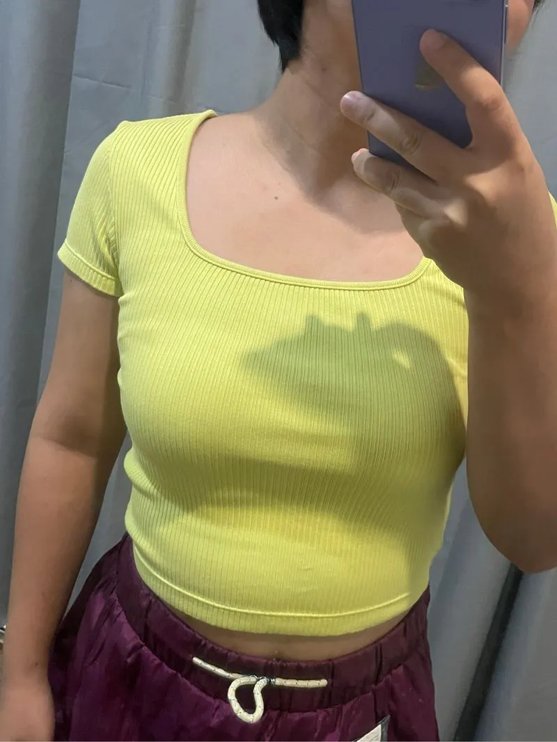 Uniqlo square neck crop top photo 1