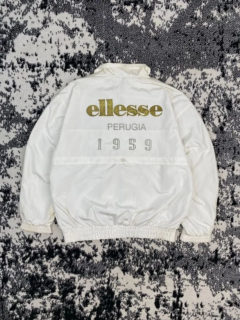 VINTAGE JACKET photo 1