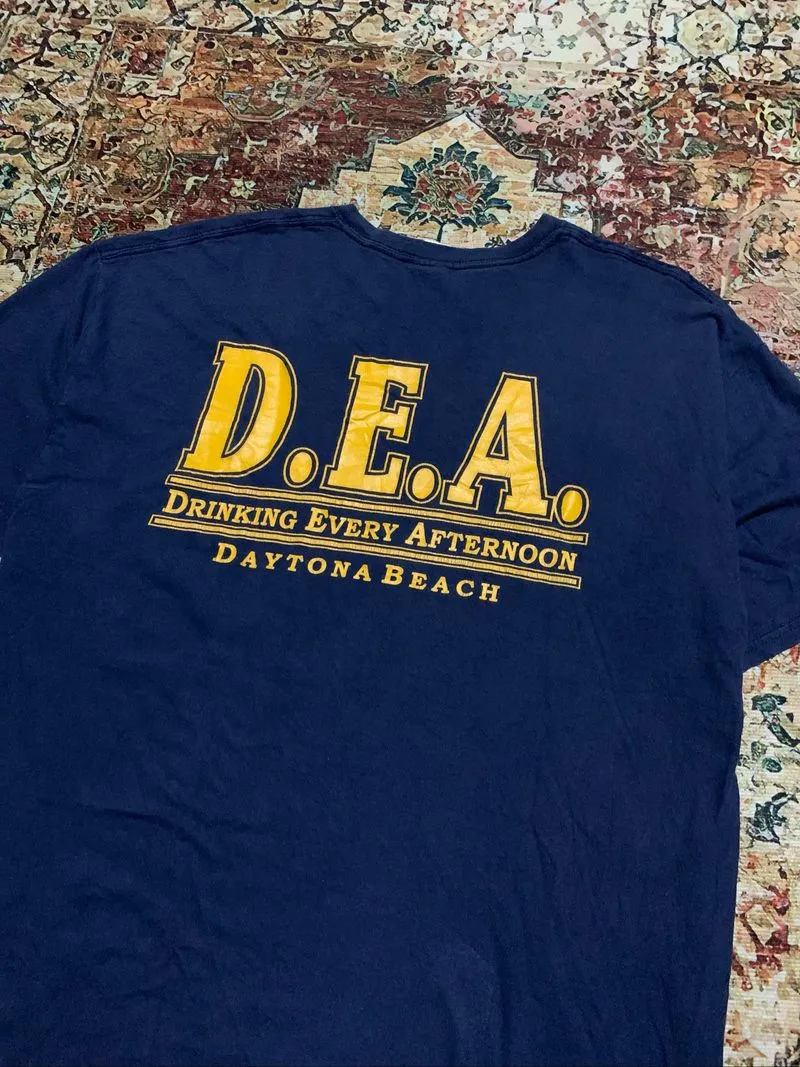 Tshirt DEA Drinking Every Afternoon Gildan photo 1