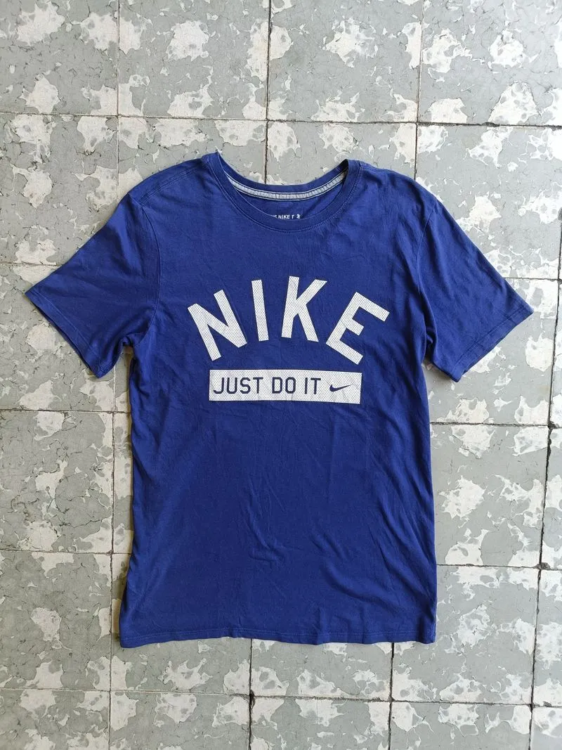 Nike Vintage Y2K T-shirt Pria purple photo 1
