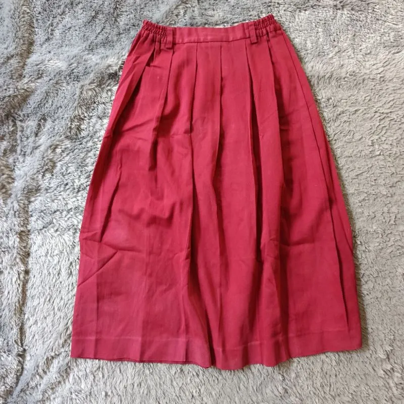 preloved rok sd merah merk jhon lock / Titanic 15 photo 1