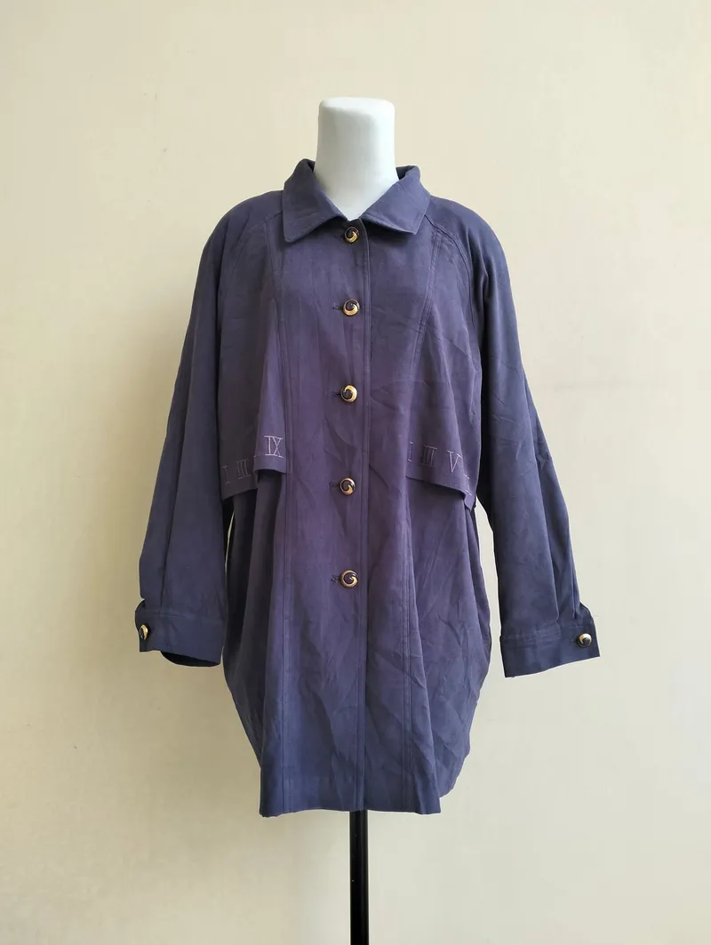 Coat warna dusty navy bahan Velvet photo 1