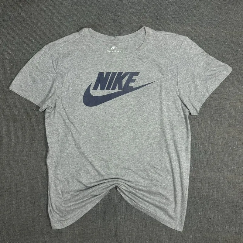 Nike Vintage Streetwear T-shirt Pria navy gray photo 1