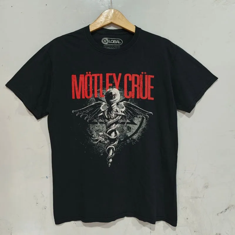 Band T-shirt Official Motley Crue photo 1