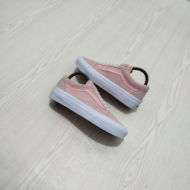 Vans authentic photo 1