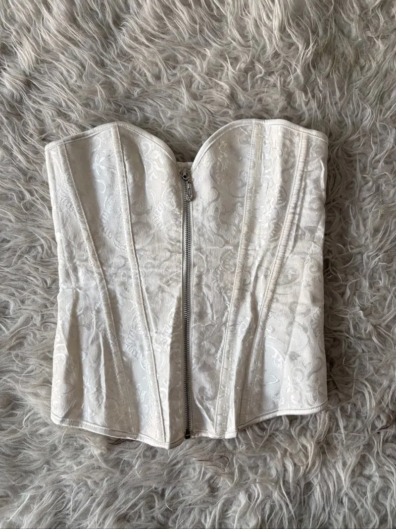 Victorian white bustier photo 1