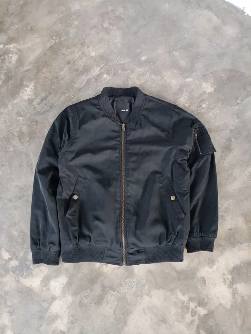 Luxury Bomber jacket Pria black photo 1