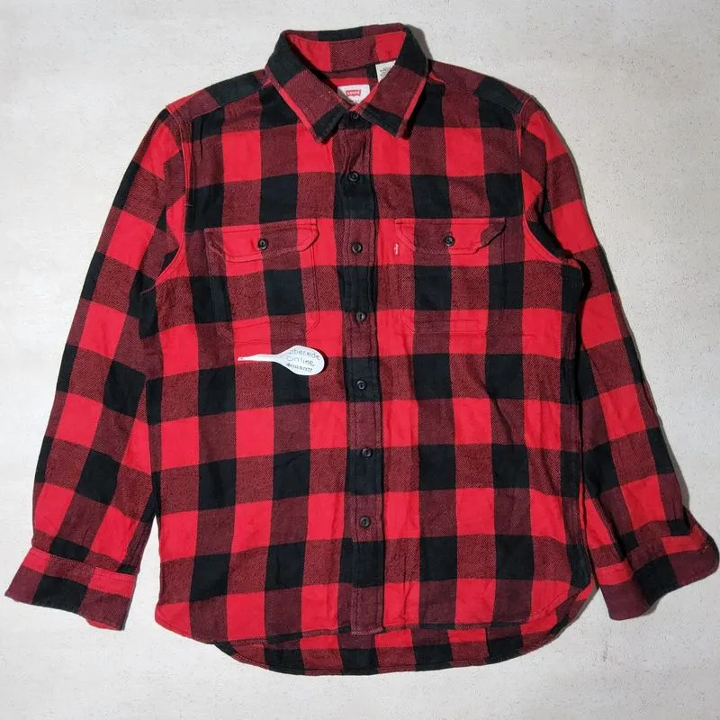 LEVIS flannel shirt merah hitam size S fit M lokal photo 1