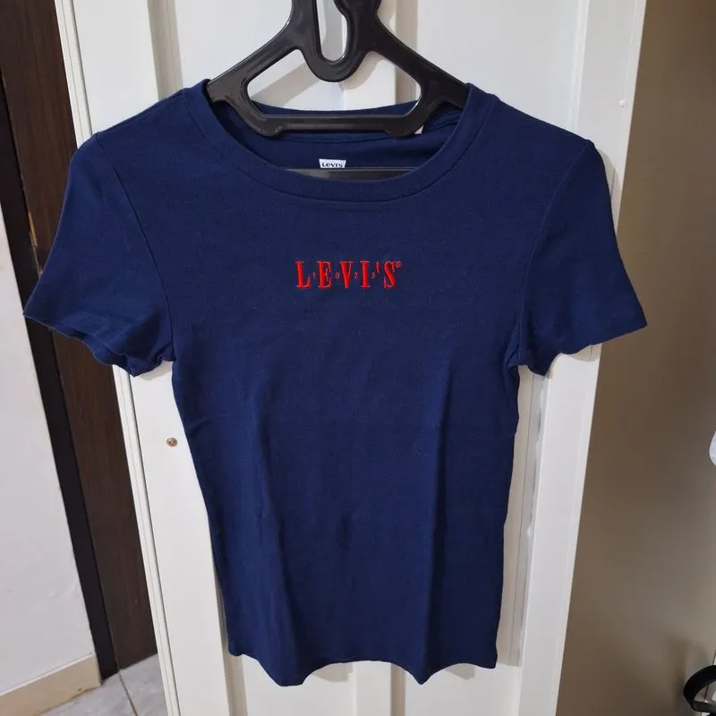 [LEVIS] Navy Levi’s Tee photo 1