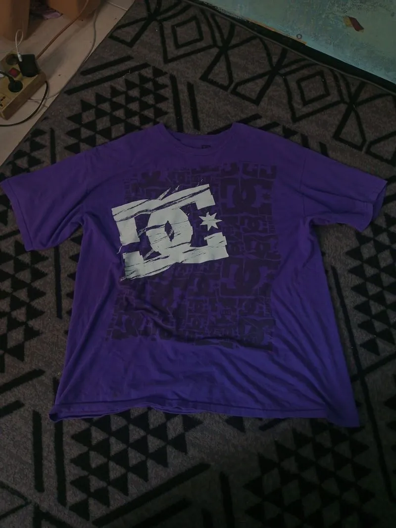 T SHIRT DC SHOES  photo 1