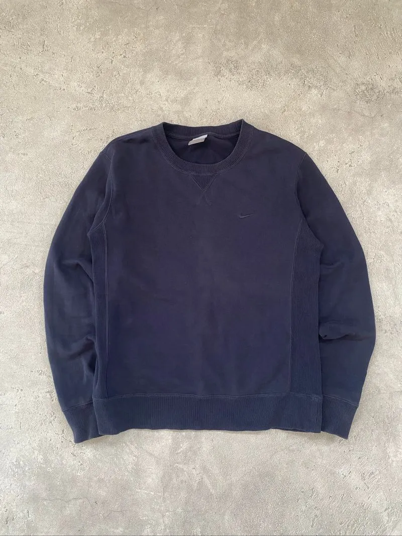 VTG Y2K CREWNECK NIKE photo 1
