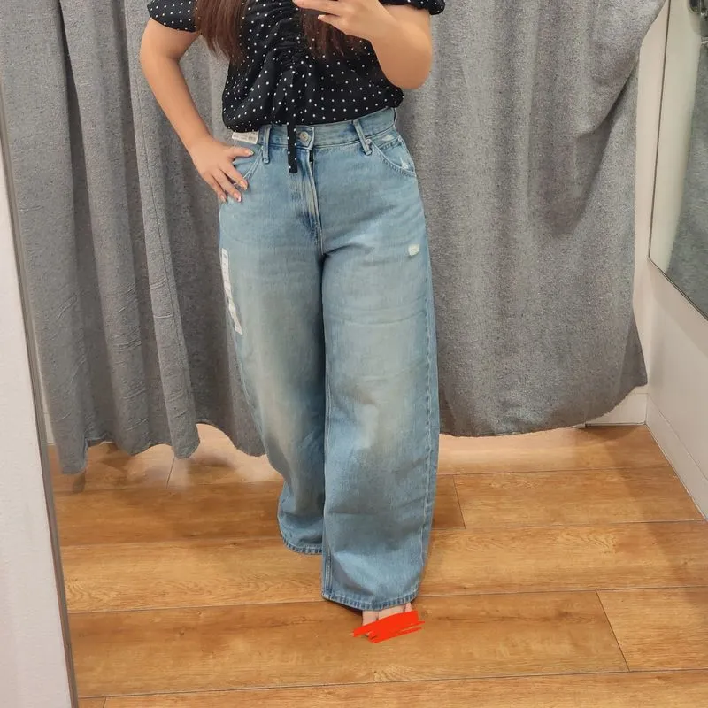 Uniqlo Baggy Curve Jeans photo 1