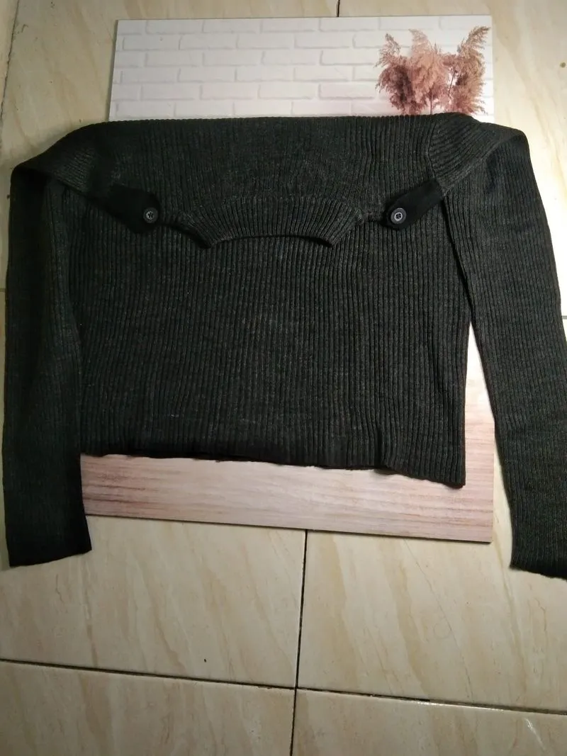 Sweater photo 1