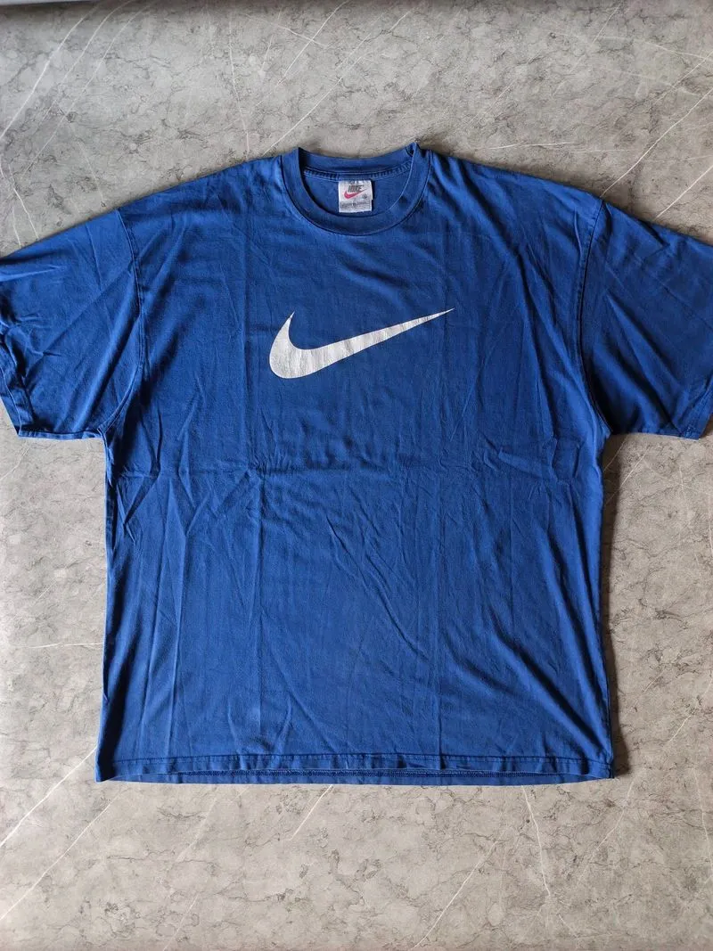 Vintage 90s Nike Swoosh photo 1