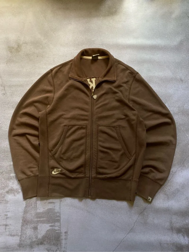Nike.         photo 1
