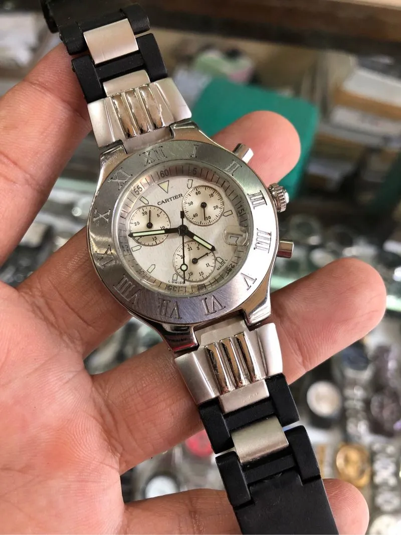 Jam tangan wanita cartier chronograph rubber strap photo 1