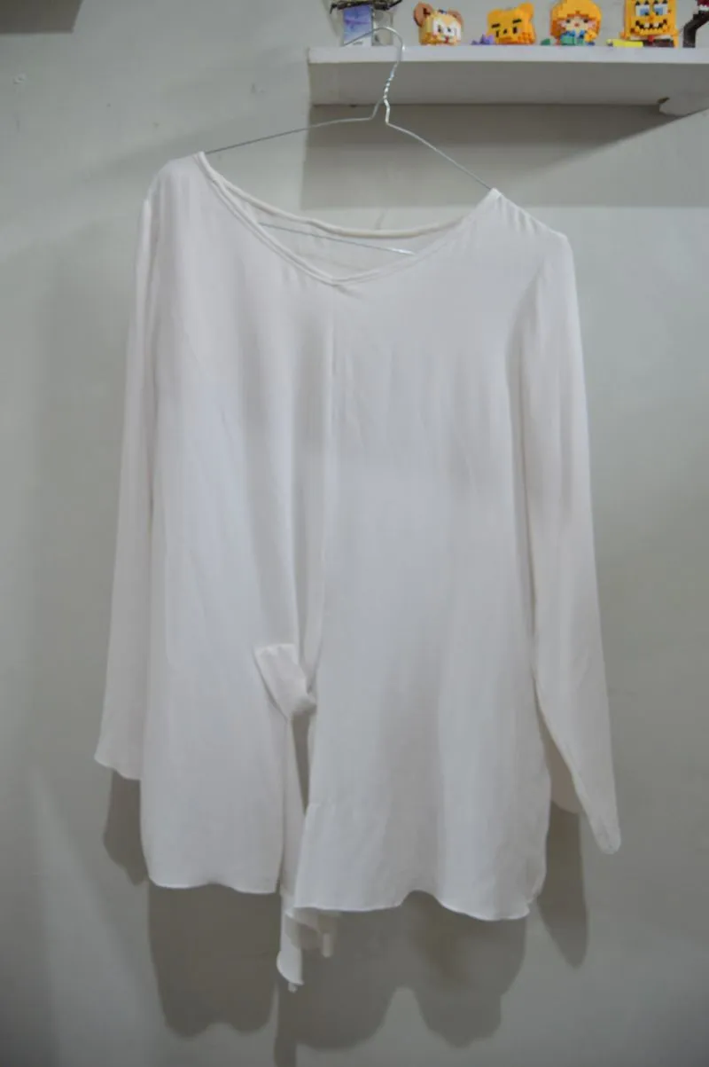Blouse BW Bahan Sifon photo 1