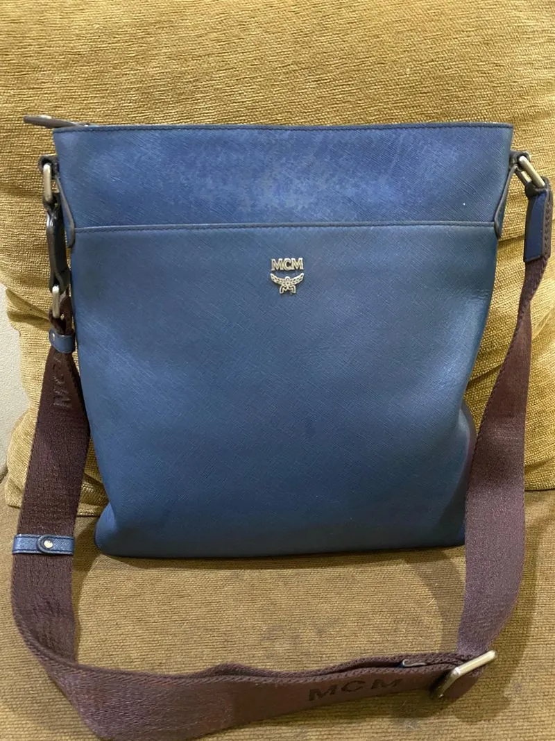 Tas selempang MCM original sale net price  photo 1