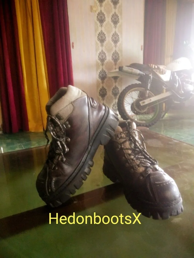 Vintage Roobins Combat Hiking Boots photo 1