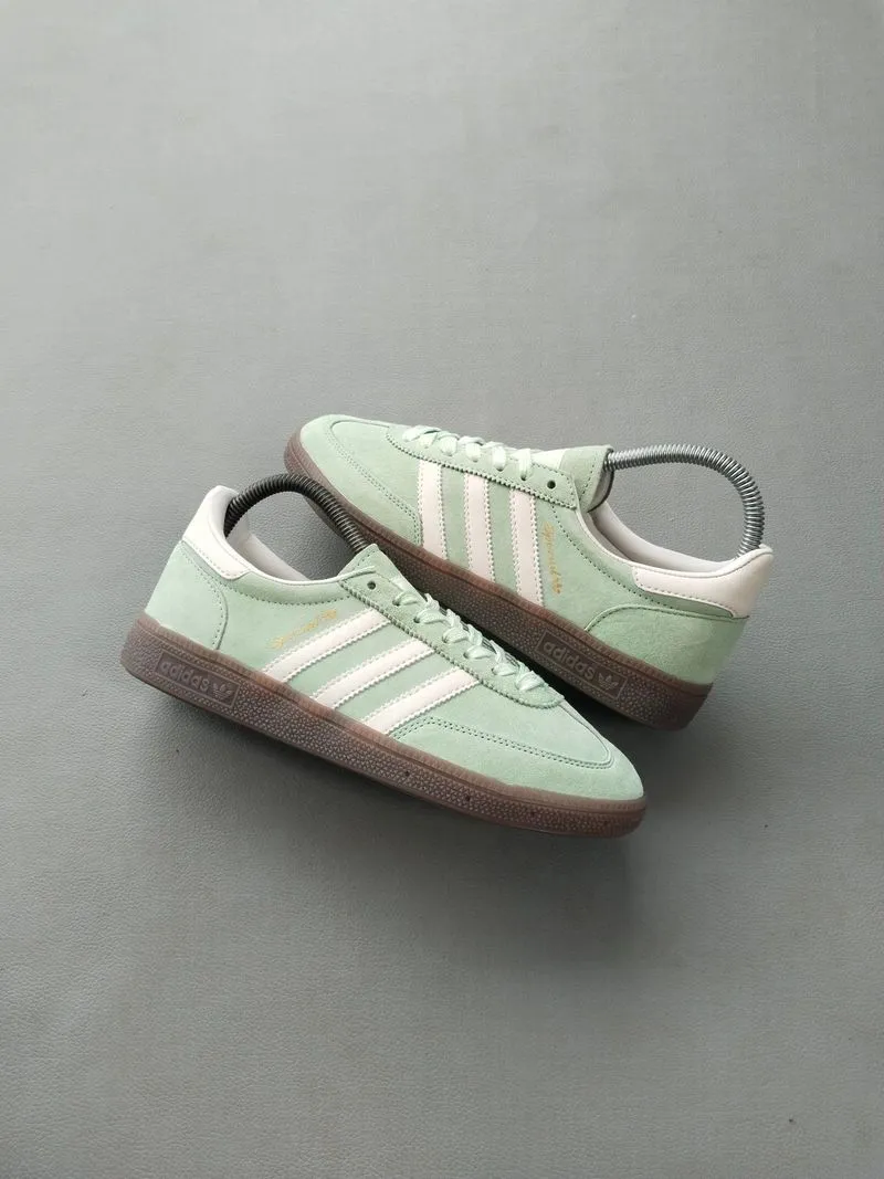 adidas spesial photo 1