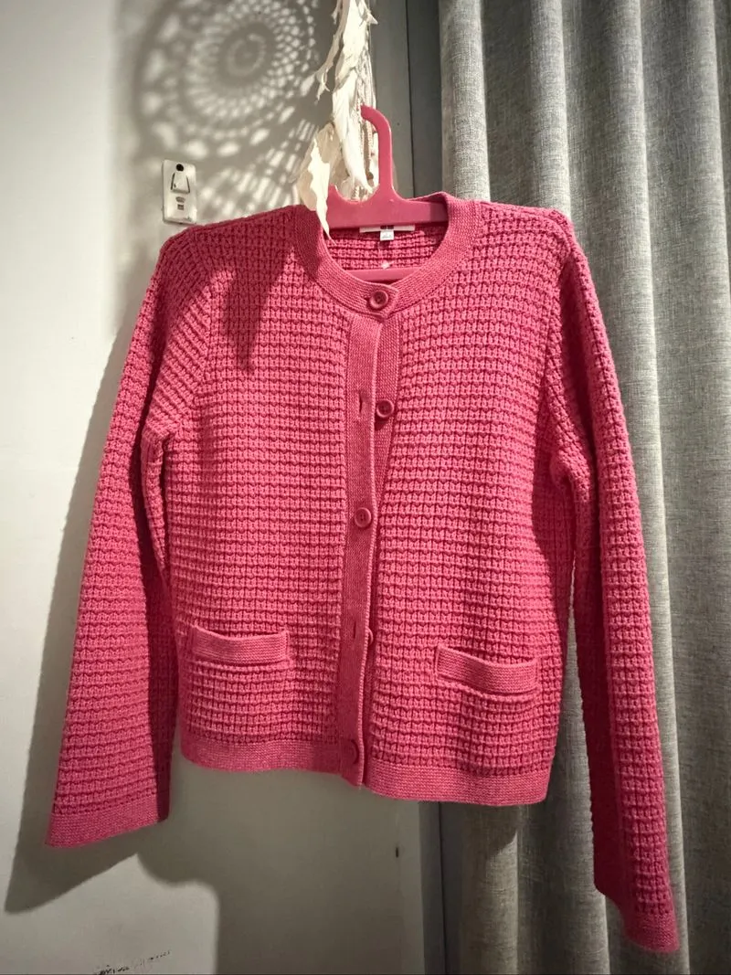 Uniqlo Outer photo 1