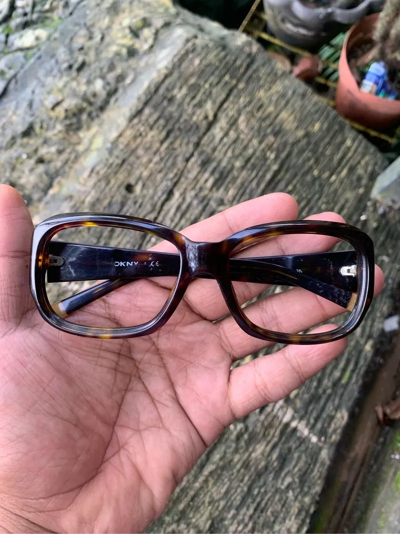 Frame kacamata dkny photo 1