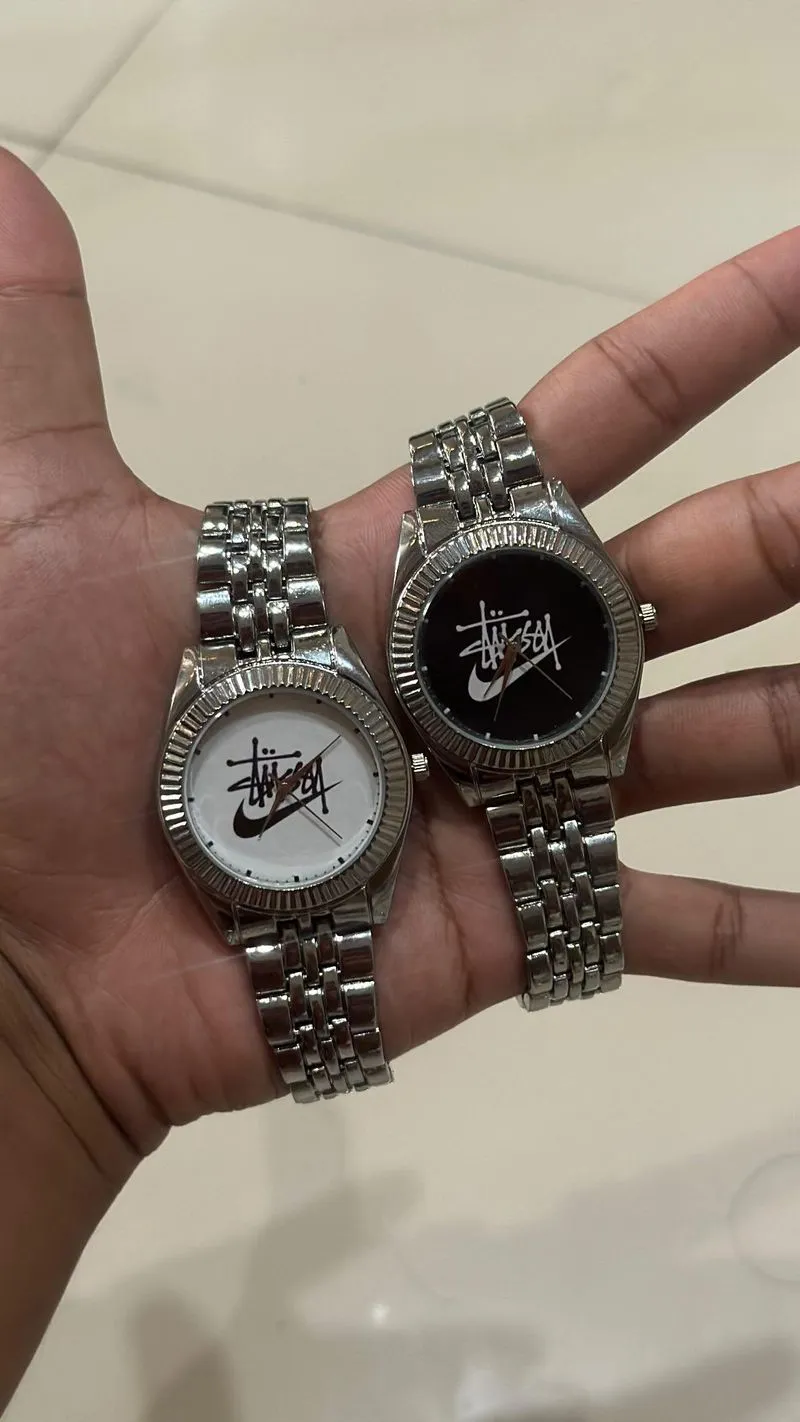 Nike Vintage Casual Pria white black photo 1