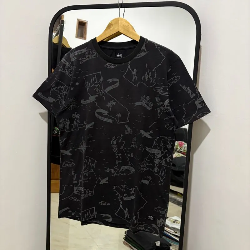 Stussy All Over Print World Map Tee photo 1