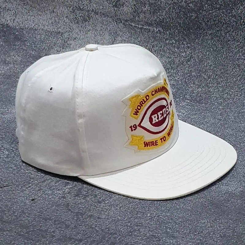 Reds Hat 1990 World Series Champions "Wire To Wire" photo 1