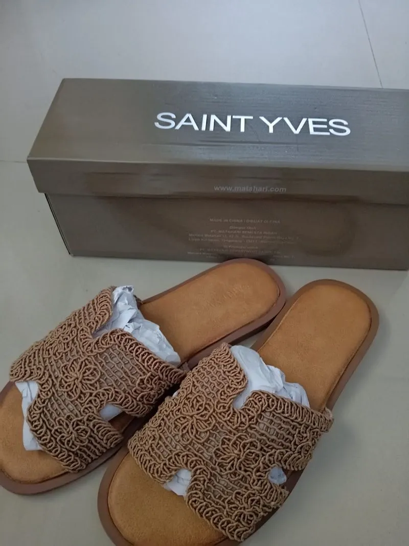 Sendal saint yves wanita photo 1