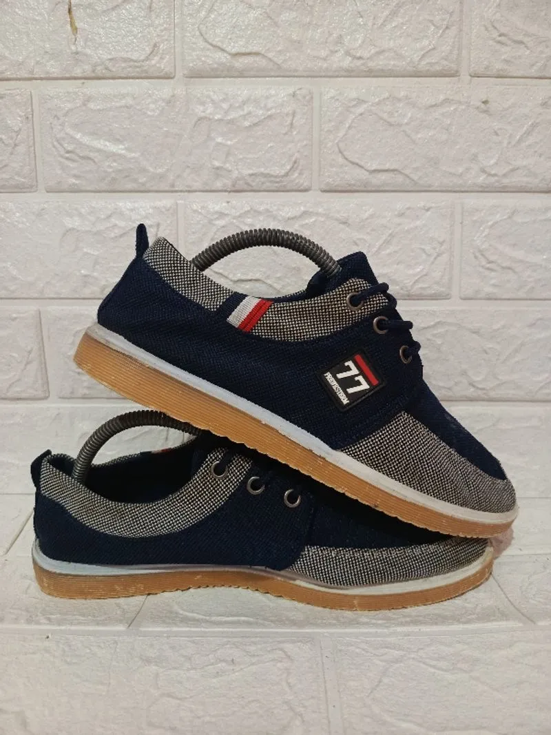 Preivesterm 77 Navy photo 1