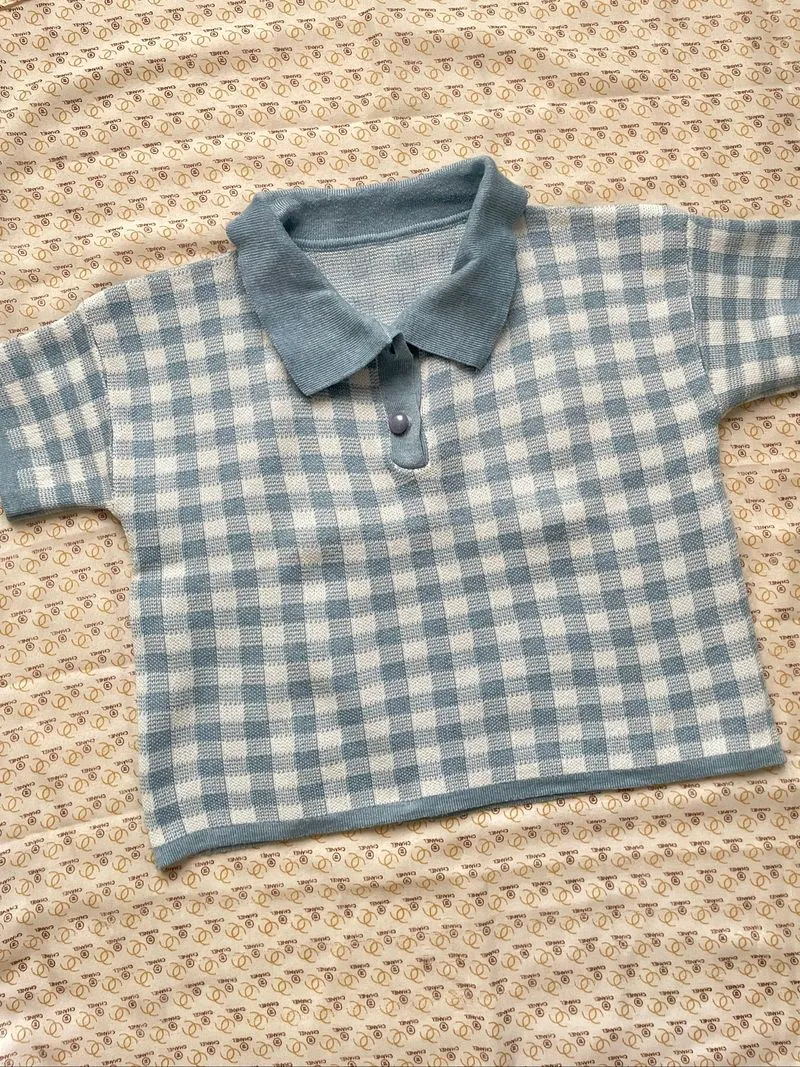 preloved crop top photo 1