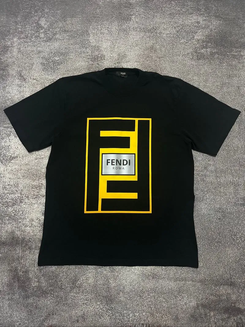 Tshirt Fendi photo 1