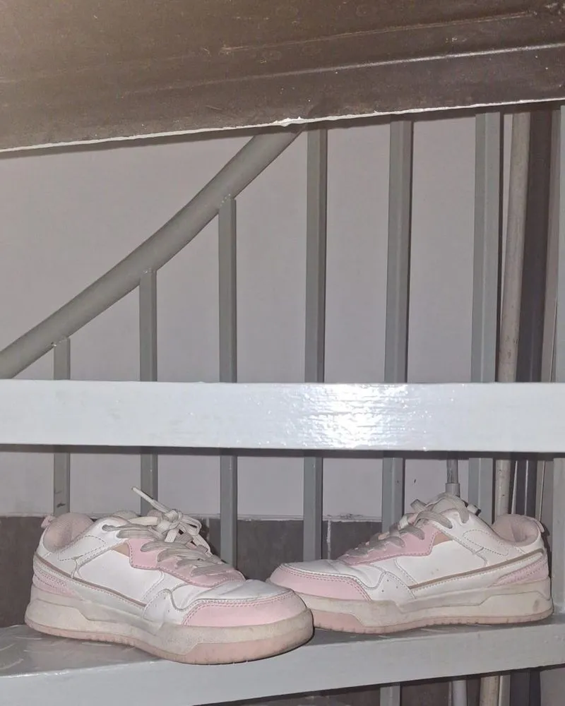 Sepatu Airwalk Pink photo 1